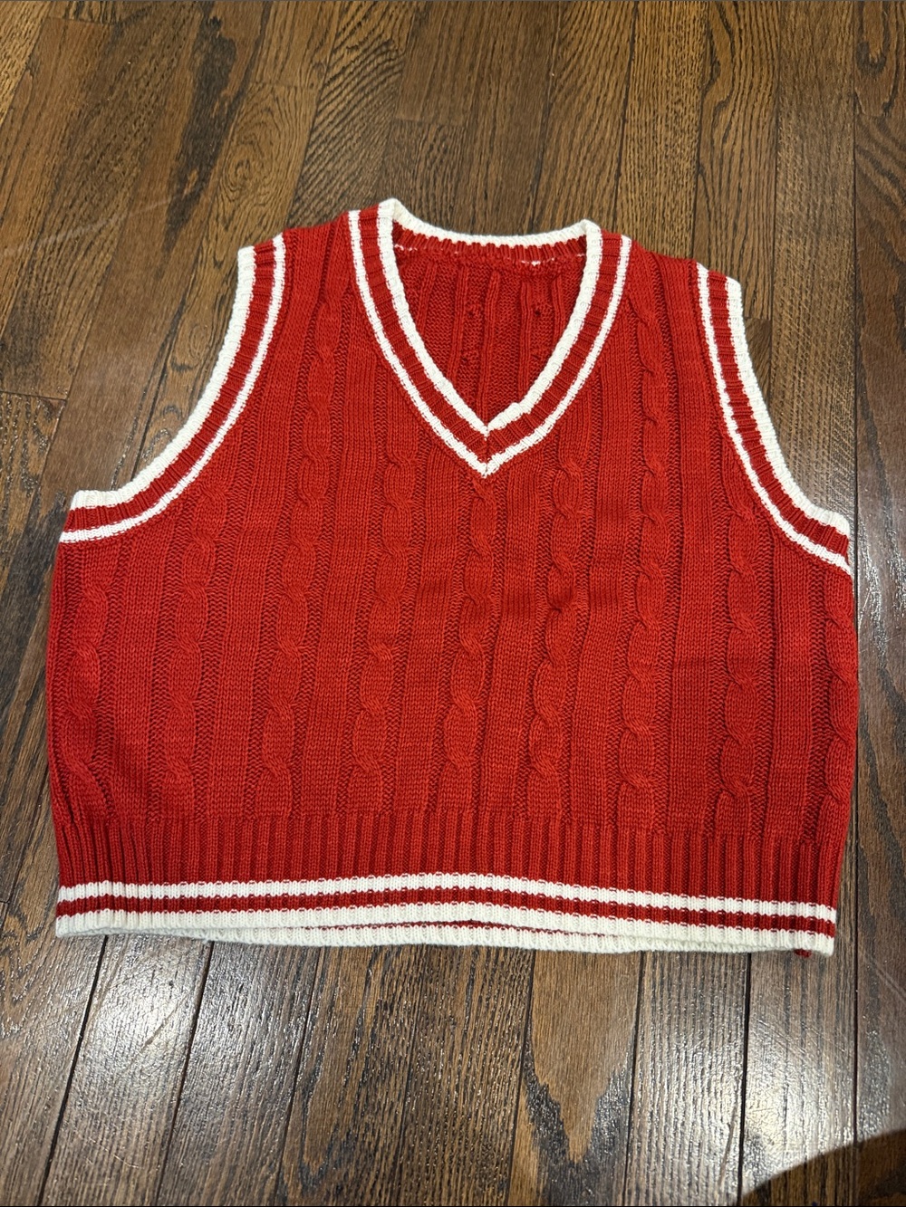 SHEIN Red Cable Knit V-Neck Sweater Vest with White Trim